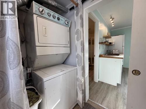 580 Cameron Avenue, Grand Forks, BC - Indoor Photo Showing Laundry Room