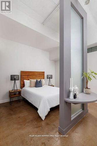 618 - 155 Dalhousie Street, Toronto, ON - Indoor Photo Showing Bedroom