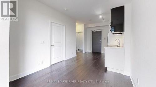 906 - 33 Shore Breeze Drive, Toronto, ON - Indoor Photo Showing Other Room