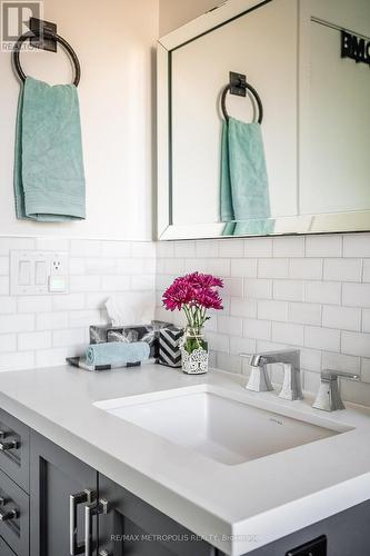 27 Thornton Avenue, Toronto, ON - Indoor