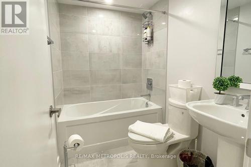 Entire - 27 Thornton Avenue, Toronto, ON - Indoor Photo Showing Bathroom