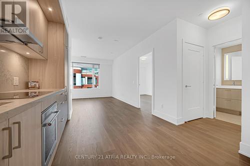 702 - 259 The Kingsway, Toronto, ON - Indoor