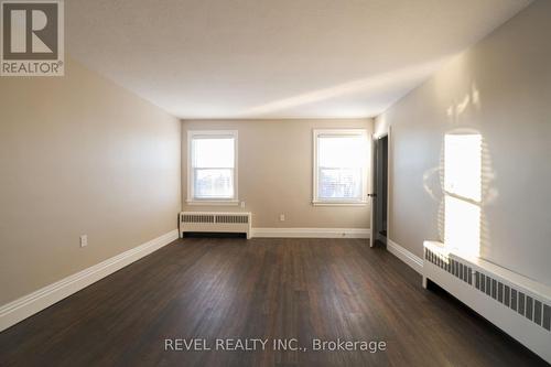 #4 - 348 Simcoe Street N, Peterborough, ON - Indoor Photo Showing Other Room