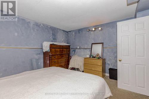 107 Dover Road, Welland, ON - Indoor Photo Showing Bedroom