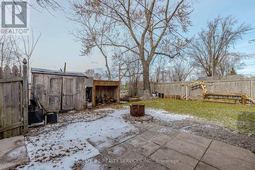 107 Dover Road, Welland, ON - Outdoor With Backyard