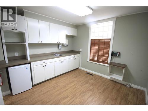 3411 32 Avenue, Vernon, BC - Indoor