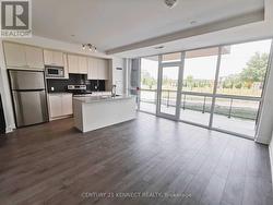 TH03 - 60 GEORGE BUTCHART DRIVE  Toronto, ON M3K 0E1