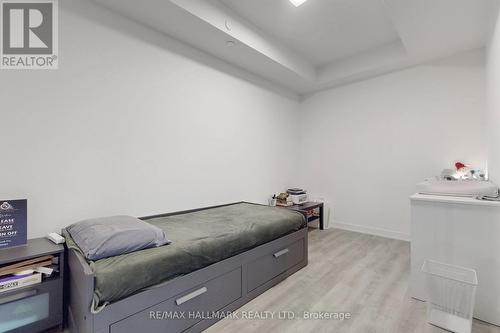 738 - 8119 Birchmount Road, Markham, ON - Indoor Photo Showing Bedroom
