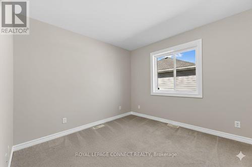 25 Springdale Drive, Kawartha Lakes, ON - Indoor Photo Showing Other Room