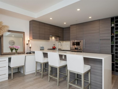 2103-777 Herald St, Victoria, BC - Indoor Photo Showing Kitchen With Upgraded Kitchen