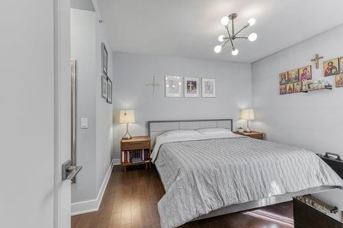 Chambre à coucher principale - 706-4001 Rue Elsa-Triolet, Laval (Chomedey), QC - Indoor Photo Showing Bedroom