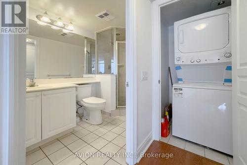 512 - 5 Northtown Way, Toronto, ON - Indoor Photo Showing Laundry Room