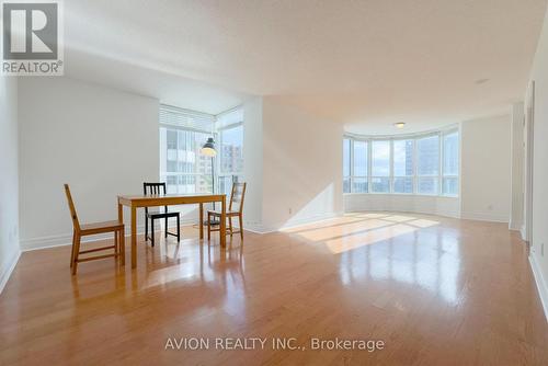 512 - 5 Northtown Way, Toronto, ON - Indoor Photo Showing Dining Room