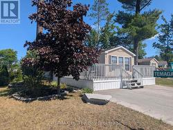2 WHITE PINES TRAIL Wasaga Beach, ON L9Z 1X7