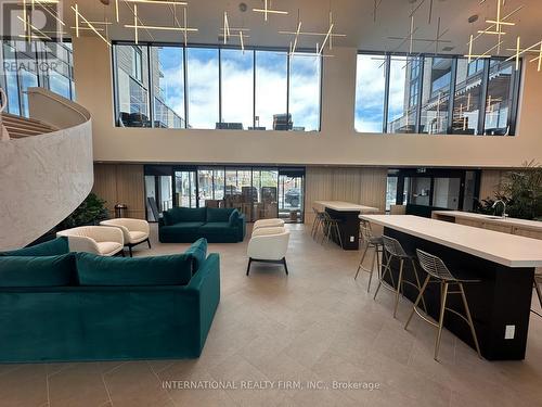 1303 - 3071 Trafalgar Road, Oakville, ON - Indoor Photo Showing Other Room