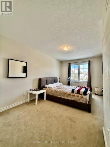 274 Broxburn Crescent, Ottawa, ON - Indoor Photo Showing Bedroom