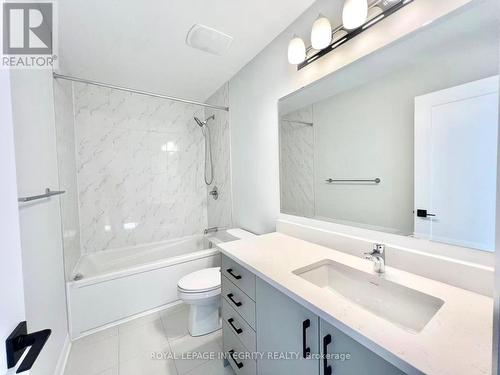 Main Bathroom - 1118 Creekway Private, Ottawa, ON - Indoor Photo Showing Bathroom