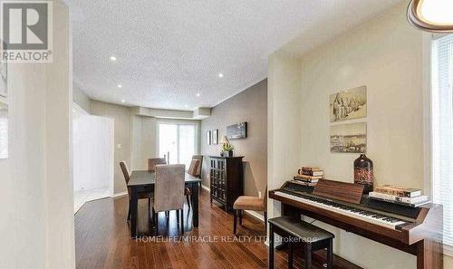 12 Willow Park Drive, Brampton, ON - Indoor