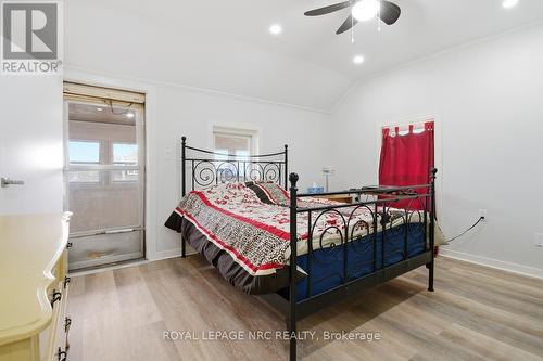 85 Pine Street S, Thorold (Thorold Downtown), ON - Indoor Photo Showing Bedroom