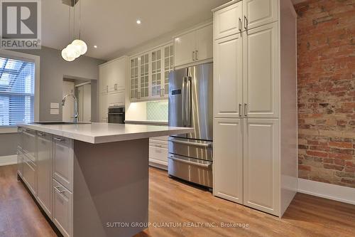 Main - 803 Lansdowne Avenue, Toronto, ON - Indoor Photo Showing Kitchen