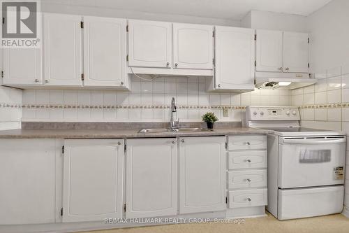 1001 - 665 Bathgate Drive, Ottawa, ON - Indoor Photo Showing Kitchen With Double Sink