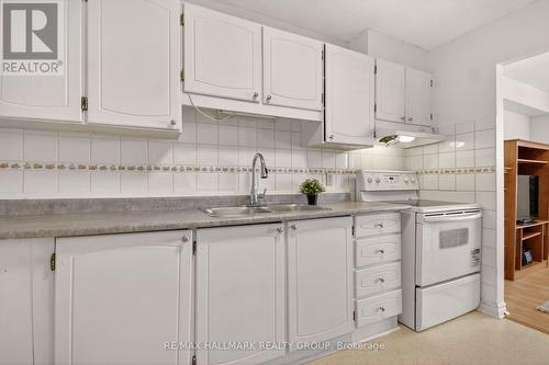 1001 - 665 Bathgate Drive, Ottawa, ON - Indoor Photo Showing Kitchen