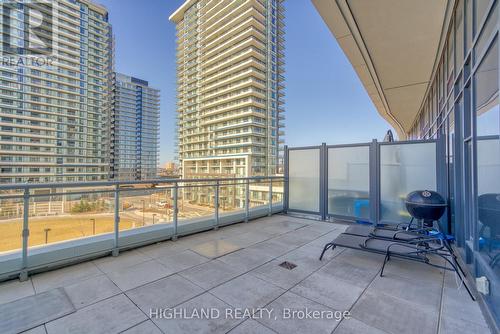 321 - 2520 Eglinton Avenue W, Mississauga, ON - Outdoor With Balcony