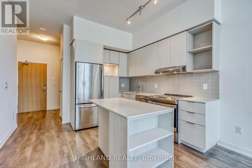 321 - 2520 Eglinton Avenue W, Mississauga, ON - Indoor Photo Showing Kitchen