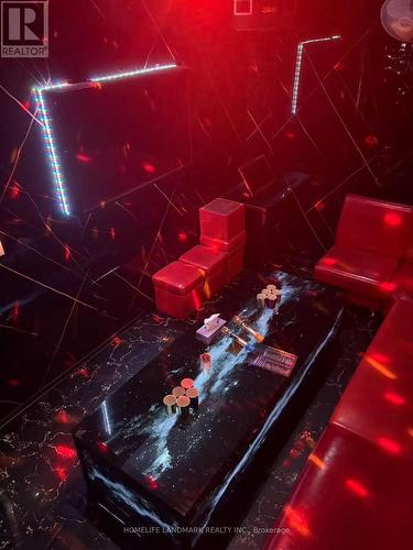 689 Oxford St W, London North, ON 