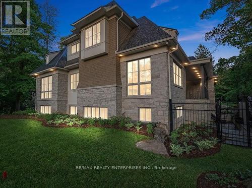 1322 Minaki Road, Mississauga, ON - Outdoor