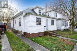 128 GRAY STREET  Chatham-Kent (Chatham), ON N7M 1T2