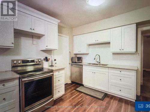 4 - 1217 Avenue Road, Toronto, ON - Indoor Photo Showing Kitchen With Double Sink