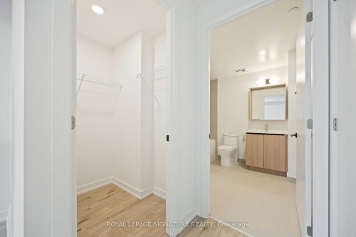 1204-33 Parliament Street, Toronto, ON - Indoor Photo Showing Other Room