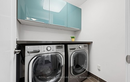 24-2086 Ghent Avenue, Burlington, ON - Indoor Photo Showing Laundry Room