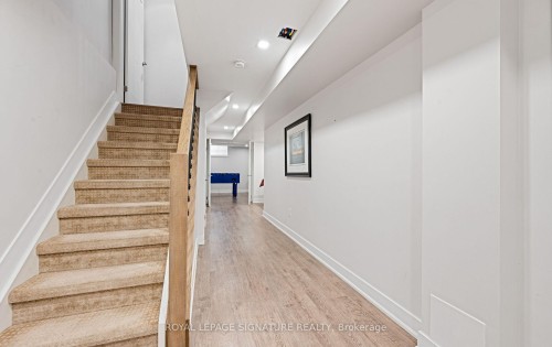 24-2086 Ghent Avenue, Burlington, ON - Indoor Photo Showing Other Room