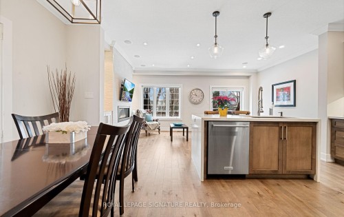 24-2086 Ghent Avenue, Burlington, ON - Indoor Photo Showing Dining Room