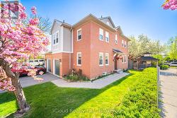 41 - 5659 GLEN ERIN DRIVE E  Mississauga, ON L5M 5P2