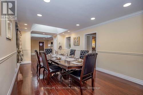 2301 Bennington Gate, Oakville, ON - Indoor Photo Showing Dining Room