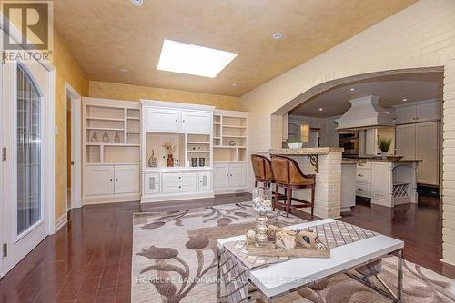 2301 Bennington Gate, Oakville, ON - Indoor