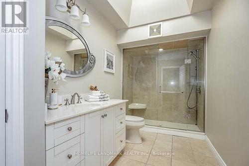 2301 Bennington Gate, Oakville, ON - Indoor Photo Showing Bathroom