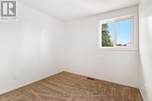 18 - 1444 Foxwell Street, Ottawa, ON - Indoor Photo Showing Other Room
