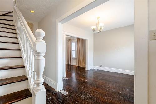 701 Victor Street, Winnipeg, MB - Indoor Photo Showing Other Room