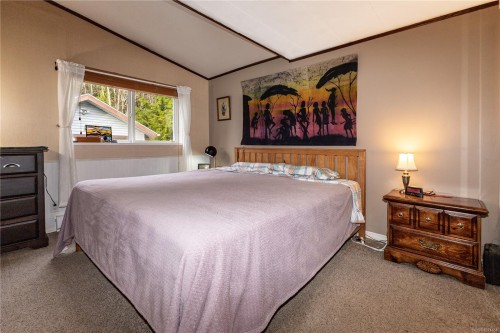 1877 Mountview Dr, Sayward, BC 