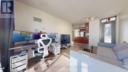 307 - 5 Mariner Terrace, Toronto, ON - Indoor