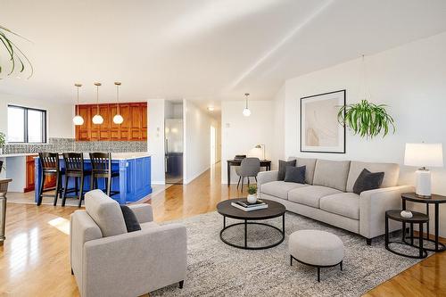 519-210 Rue du Bord-de-l'Eau O.  Longueuil (Le Vieux-Longueuil), QC J4H 4B1