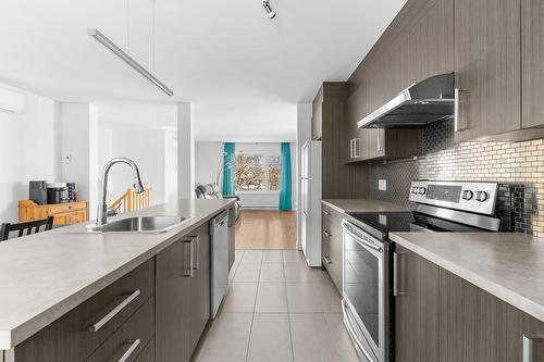 Cuisine - 8601 Boul. St-Jacques, Québec (Les Rivières), QC - Indoor Photo Showing Kitchen With Upgraded Kitchen