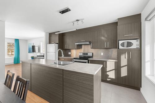 Cuisine - 8601 Boul. St-Jacques, Québec (Les Rivières), QC - Indoor Photo Showing Kitchen