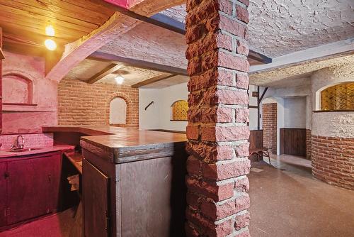 Salle familiale - 3595 Rue Duvernay, Longueuil (Saint-Hubert), QC -  Photo Showing Other Room