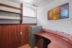 Bureau - 
