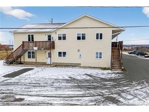 725 Univesity Dr, Bathurst, NB 